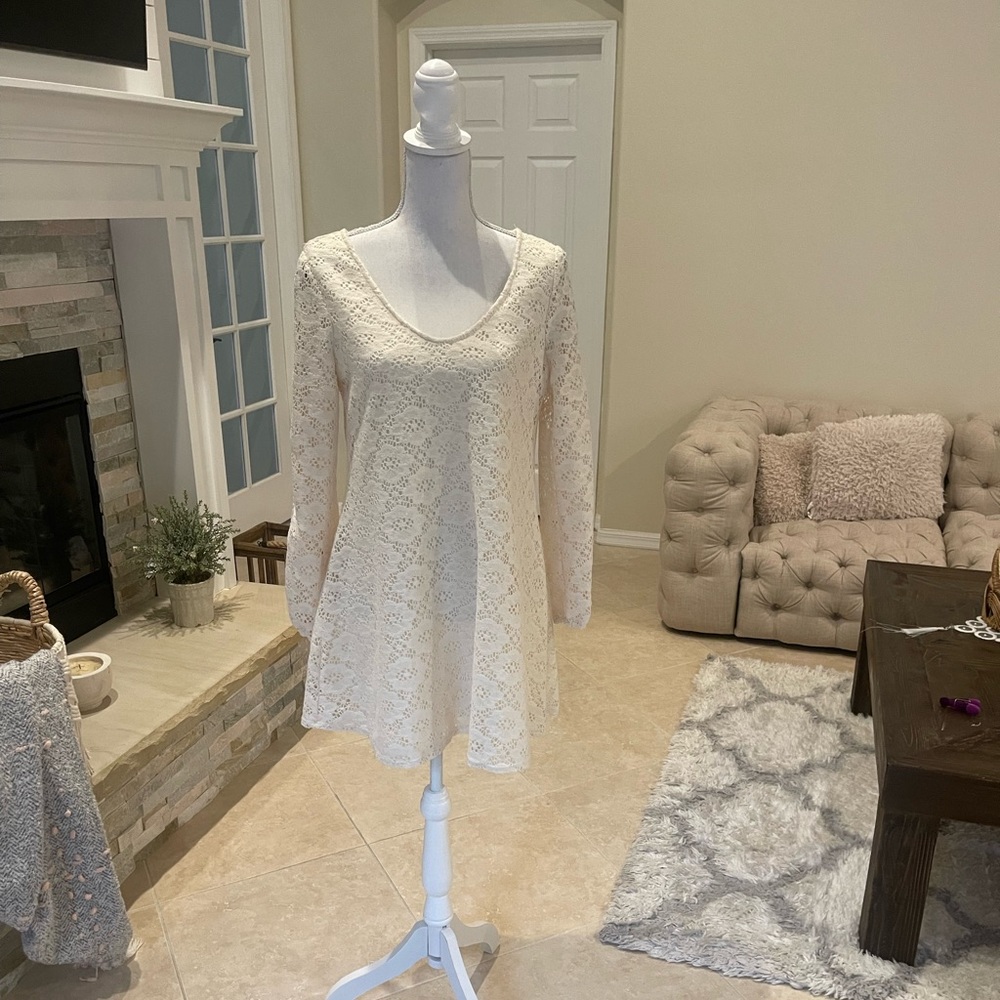 City Triangles midi offwhite dress Size “M“